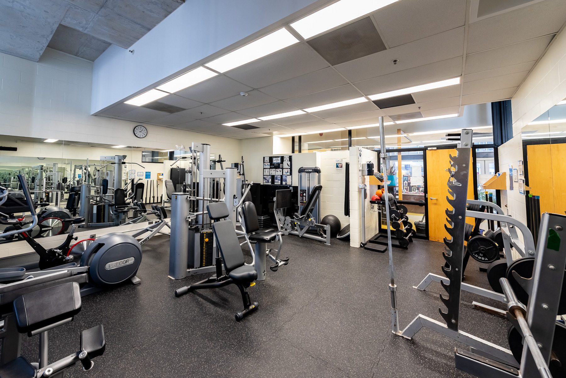 Weight Rrom Weight Room - Waterfront Neighbourhood Centre